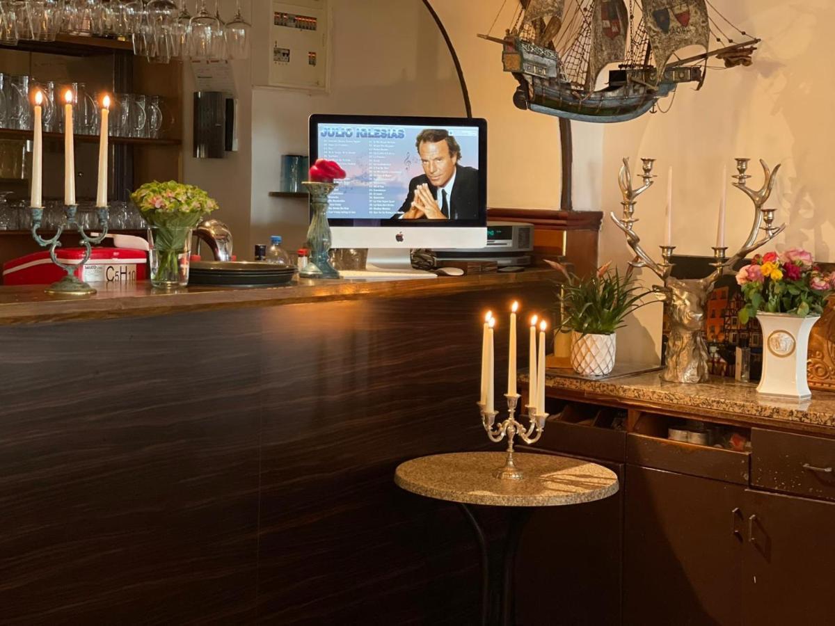 The Burgklause Boutique